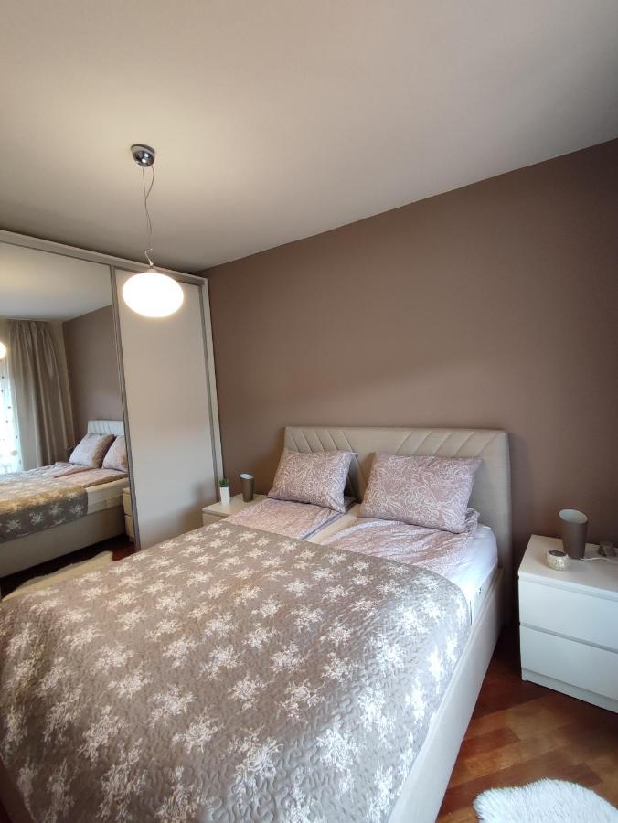 Deluxe Apartment Lejla - Free Garage Parking サラエヴォ エクステリア 写真