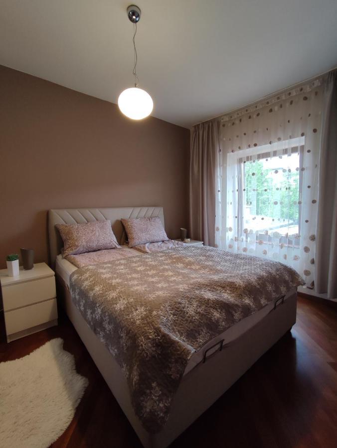 Deluxe Apartment Lejla - Free Garage Parking サラエヴォ エクステリア 写真