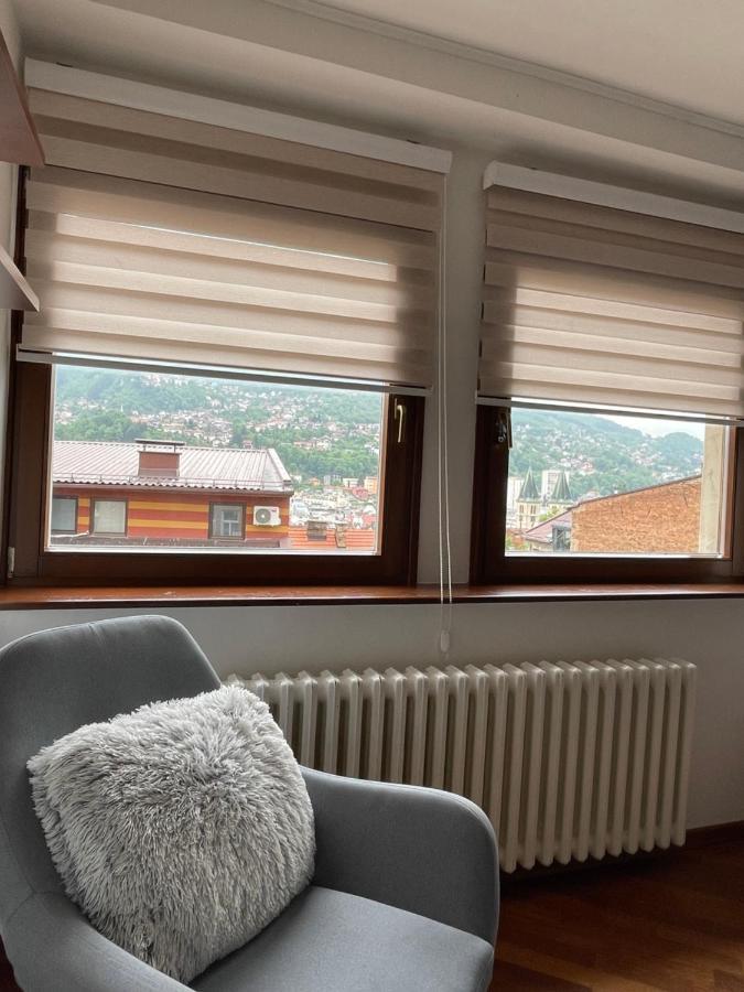 Deluxe Apartment Lejla - Free Garage Parking サラエヴォ エクステリア 写真
